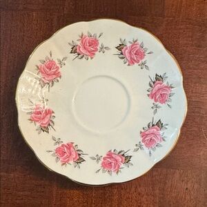 Stratford Fine Bone China Floral Rose Pattern Saucer Made in England
